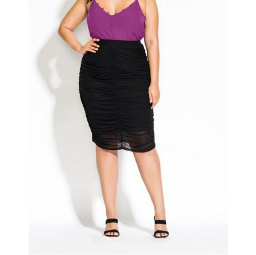 City Chic black skirt sz 24 NWT